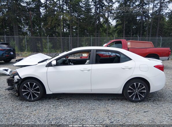 2T1BURHE8HC863082 2017 TOYOTA COROLLA White Widok wnętrza 360 stopni
