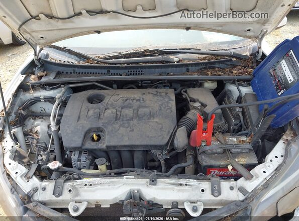 2T1BURHE8HC884479 2017 TOYOTA COROLLA White Вид ззаду
