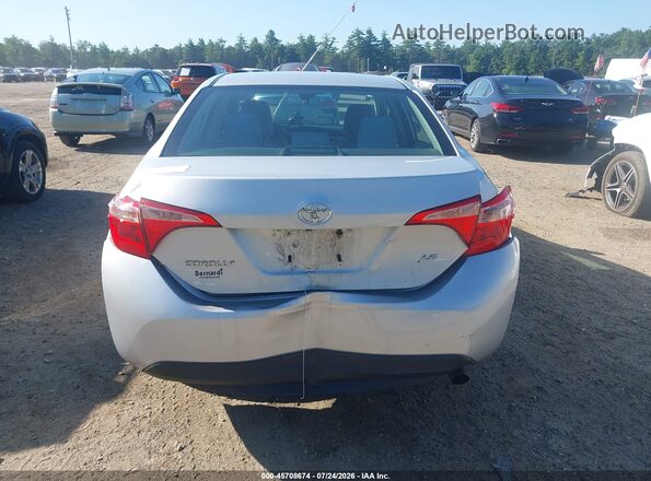 2T1BURHE8JC024796 2018 TOYOTA COROLLA Silver 