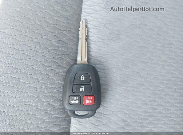2T1BURHE8JC024796 2018 TOYOTA COROLLA Silver Vista del salpicadero