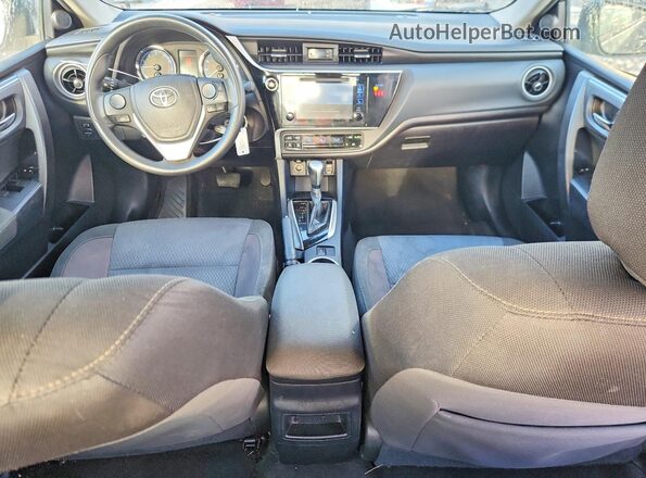 2T1BURHE8JC030923 2018 TOYOTA COROLLA Gray Widok deski rozdzielczej