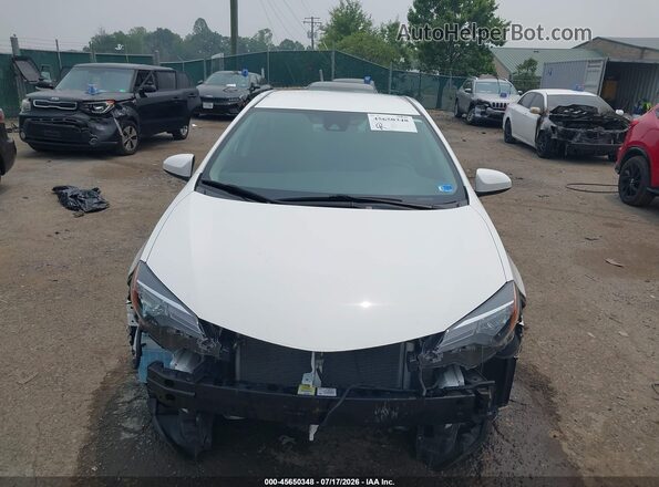 2T1BURHE8JC974057 2018 TOYOTA COROLLA White Widok z przodu