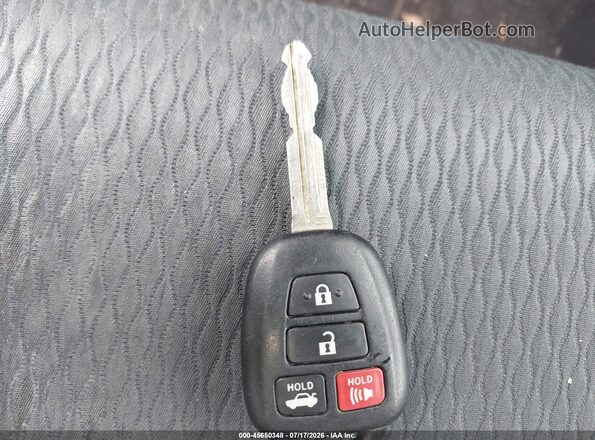 2T1BURHE8JC974057 2018 TOYOTA COROLLA White Widok deski rozdzielczej
