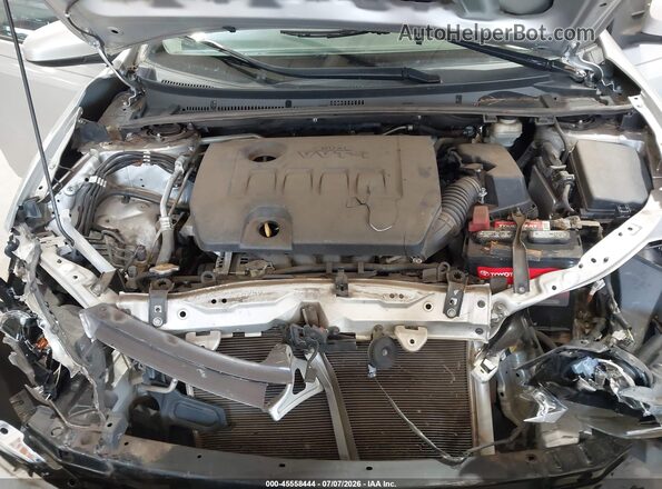 2T1BURHE9GC696312 2016 TOYOTA COROLLA Silver Widok z tyłu