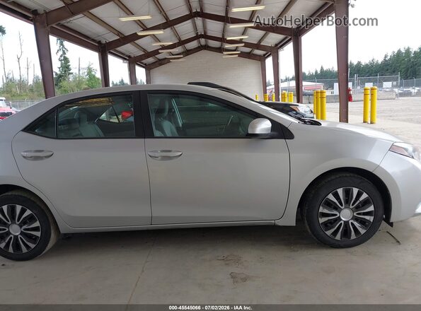 2T1BURHE9GC717434 2016 TOYOTA COROLLA Silver Widok wnętrza z tyłu
