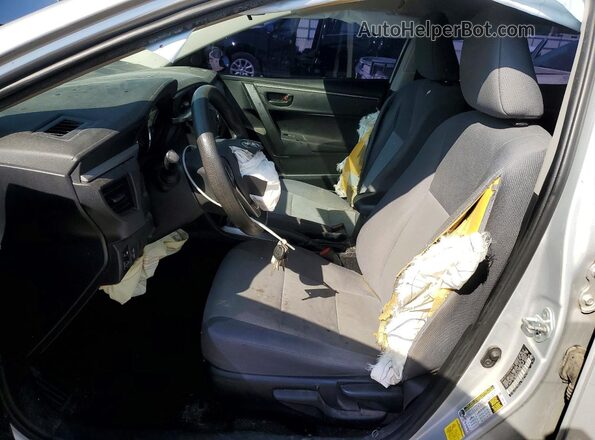 2T1BURHE9GC726019 2016 TOYOTA COROLLA Серебряный Вид салона спереди