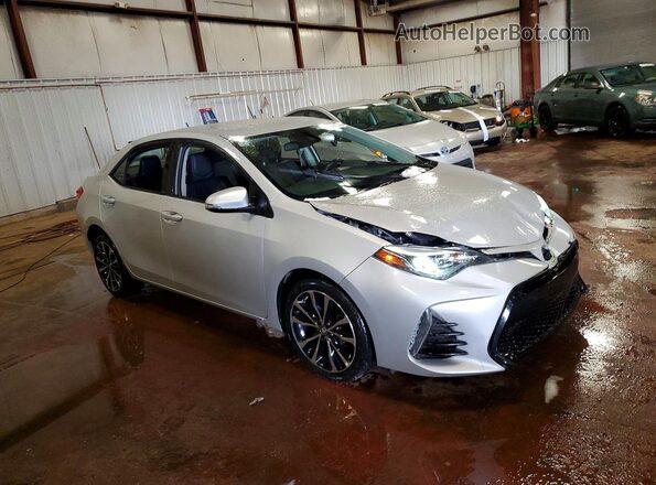 2T1BURHE9HC852740 2017 TOYOTA COROLLA Silver Delantero derecho