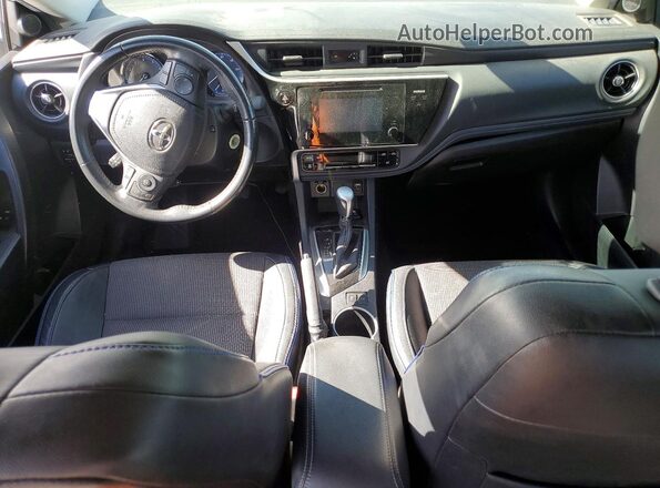 2T1BURHE9HC854827 2017 TOYOTA COROLLA Белый Вид панели приборов