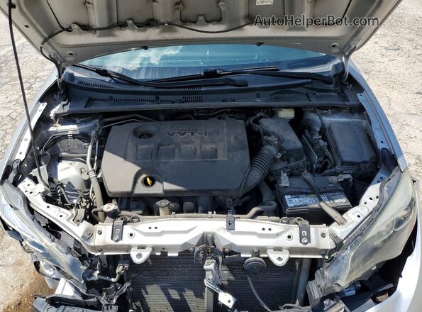 2T1BURHE9HC914167 2017 TOYOTA COROLLA Silver Widok wnętrza z tyłu