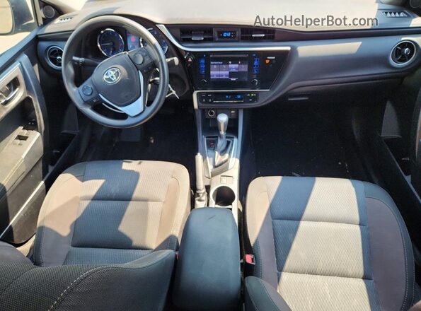 2T1BURHE9HC938226 2017 TOYOTA COROLLA Blue Widok deski rozdzielczej