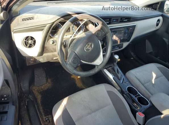 2T1BURHE9HC941448 2017 TOYOTA COROLLA Синий Вид панели приборов