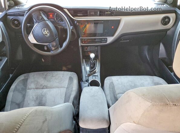 2T1BURHE9JC036374 2018 TOYOTA COROLLA Black Вид панелі приладів