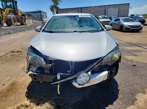 2T1BURHE9JC050520 2018 TOYOTA COROLLA Silver Front view