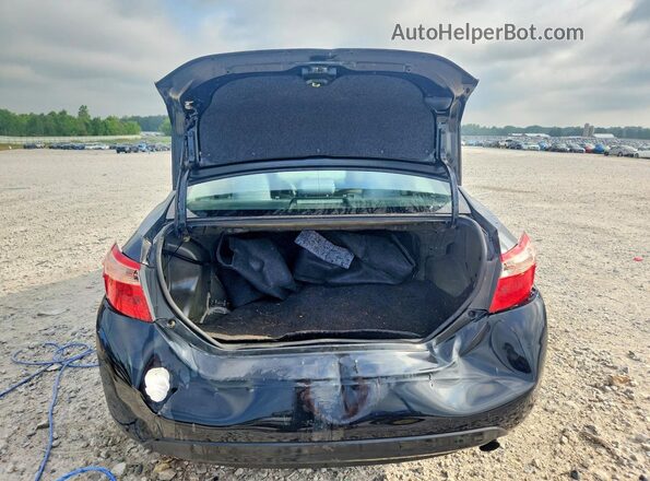 2T1BURHE9JC070475 2018 TOYOTA COROLLA Black Widok z tyłu