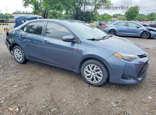 2T1BURHE9JC086689 2018 TOYOTA COROLLA Blue Przód prawy