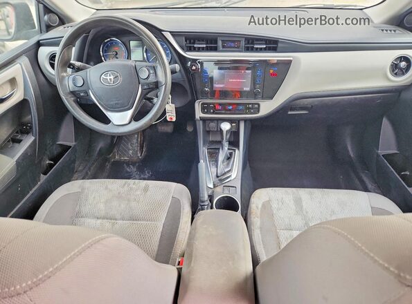 2T1BURHE9KC137738 2019 TOYOTA COROLLA Blue Вид панелі приладів