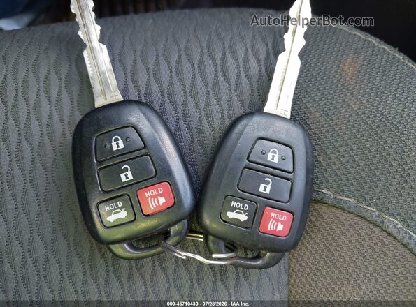 2T1BURHE9KC148495 2019 TOYOTA COROLLA Серый Вид панели приборов
