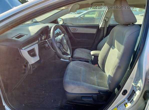 2T1BURHEXGC619576 2016 TOYOTA COROLLA Silver Widok wnętrza z przodu