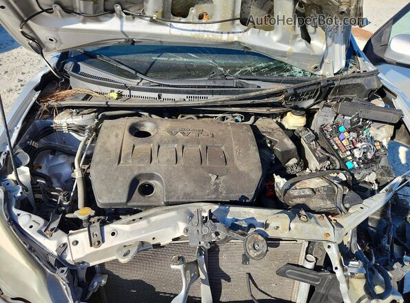 2T1BURHEXGC619576 2016 TOYOTA COROLLA Silver Widok wnętrza z tyłu