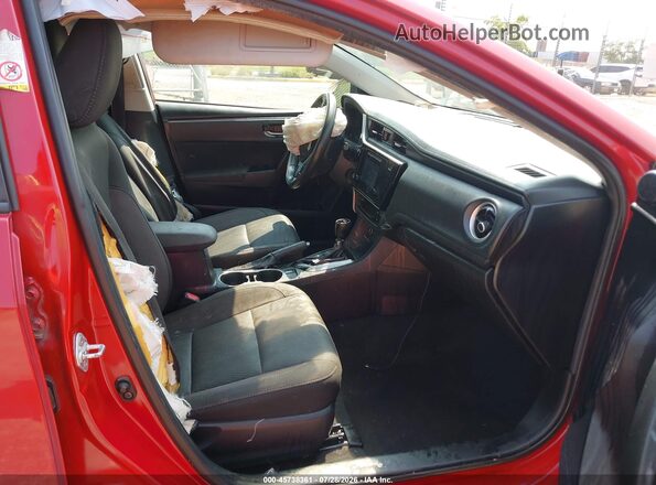 2T1BURHEXHC768345 2017 TOYOTA COROLLA Red Front interior view