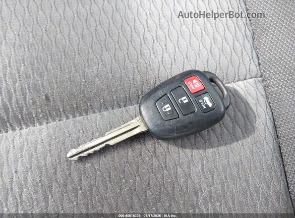 2T1BURHEXHC848020 2017 TOYOTA COROLLA Gray Dashboard view