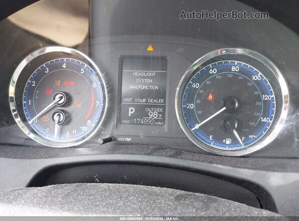 2T1BURHEXHC914484 2017 TOYOTA COROLLA Red Vista de los asientos traseros