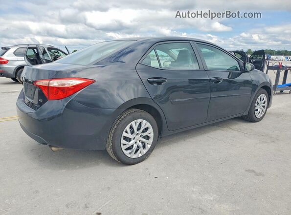 2T1BURHEXHC956895 2017 TOYOTA COROLLA Черный Задняя правая четверть