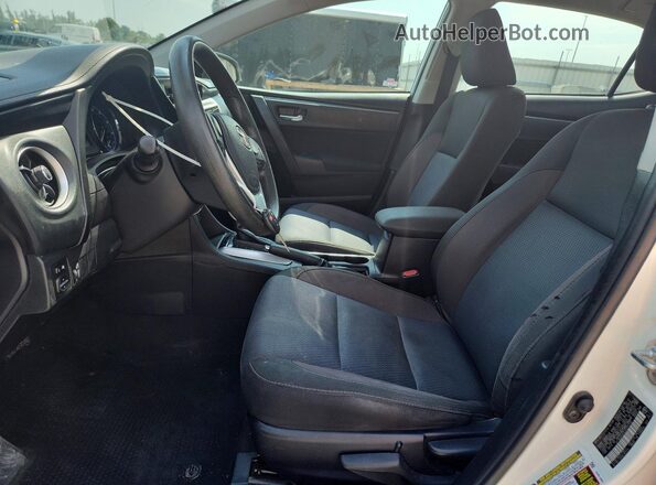 2T1BURHEXJC005330 2018 TOYOTA COROLLA White Вид салону спереду
