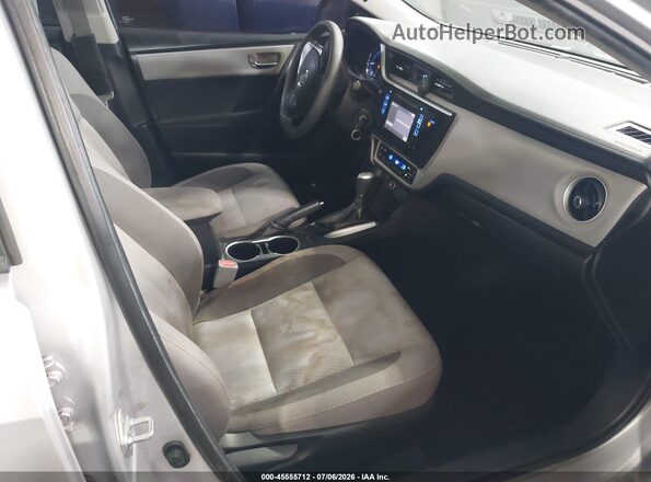 2T1BURHEXJC037503 2018 TOYOTA COROLLA Серый Вид салона спереди
