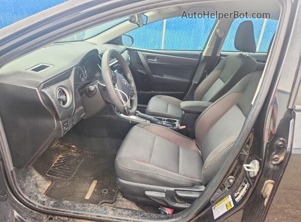 2T1BURHEXJC079704 2018 TOYOTA COROLLA Черный Вид салона спереди