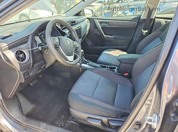 2T1BURHEXJC117061 2018 TOYOTA COROLLA Gray Front interior view