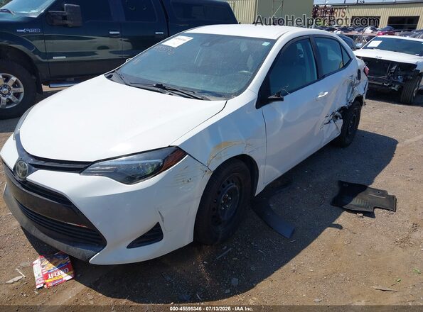 2T1BURHEXJC123782 2018 TOYOTA COROLLA Белый Передняя левая четверть