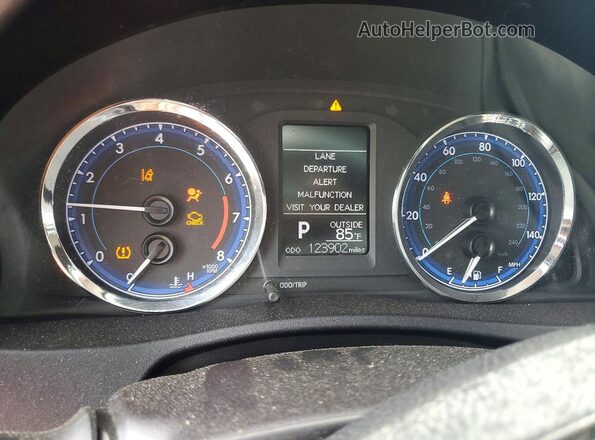 2T1BURHEXJC993421 2018 TOYOTA COROLLA Silver Вид щитка приладів