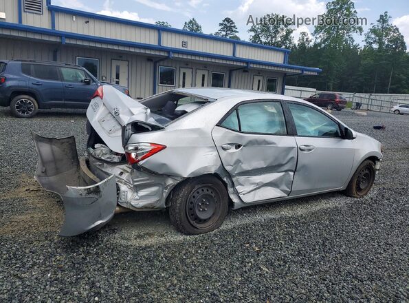 2T1BURHEXJC993421 2018 TOYOTA COROLLA Silver Задня права чверть