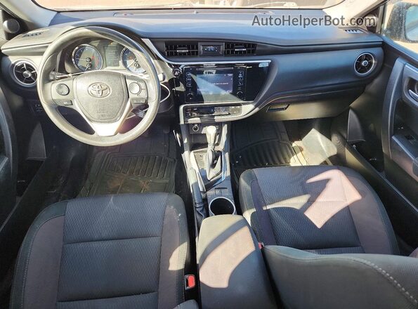 2T1BURHEXKC130796 2019 TOYOTA COROLLA Silver Вид панелі приладів