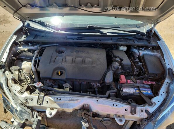 2T1BURHEXKC130796 2019 TOYOTA COROLLA Silver Вид задньої частини салону