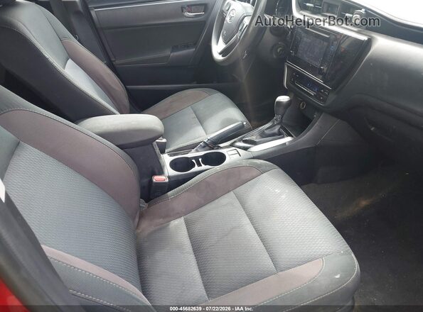 2T1BURHEXKC147128 2019 TOYOTA COROLLA Red Widok wnętrza z przodu