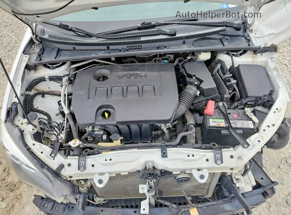 2T1BURHEXKC176001 2019 TOYOTA COROLLA White Вид задньої частини салону
