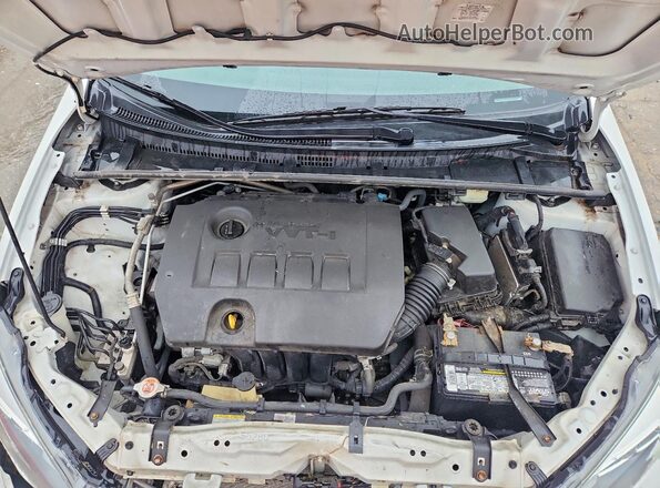 2T1BURHEXKC177097 2019 TOYOTA COROLLA White Widok wnętrza z tyłu