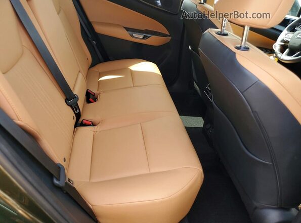 2T2AGCEZ7NC007772 2022 LEXUS NX Green Rear interior view