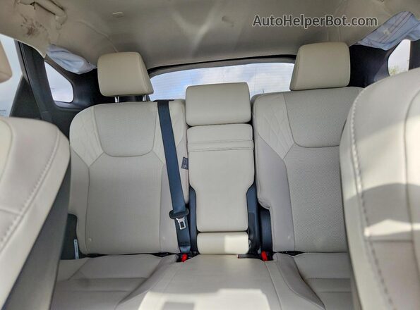 2T2BAMBA2RC046205 2024 LEXUS RX Gray Widok tylnych siedzeń