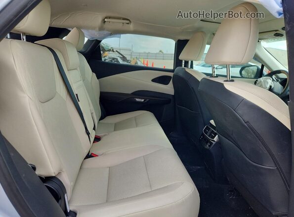 2T2BAMBA2RC046205 2024 LEXUS RX Gray Widok wnętrza z tyłu