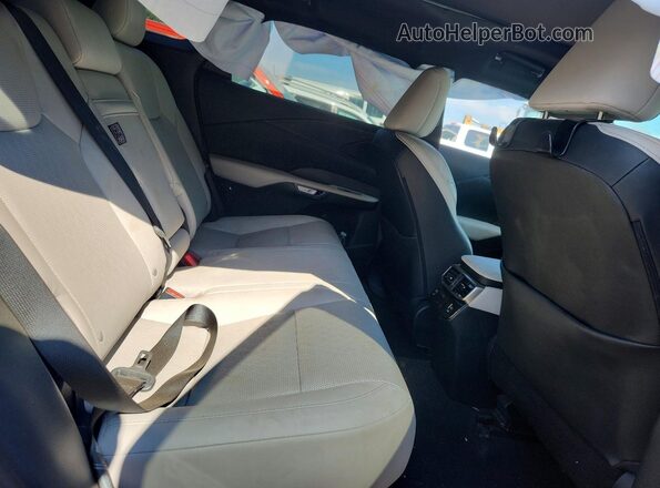2T2BAMBA4PC010982 2023 LEXUS RX White Սալոնի հետևի տեսք
