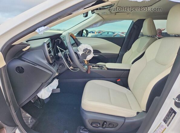 2T2BAMBA4RC045220 2024 LEXUS RX White Vista interior delantera