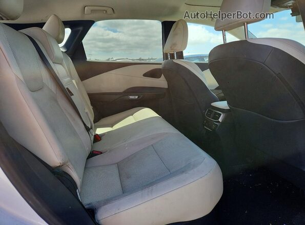 2T2BAMBA5PC019383 2023 LEXUS RX White Սալոնի հետևի տեսք