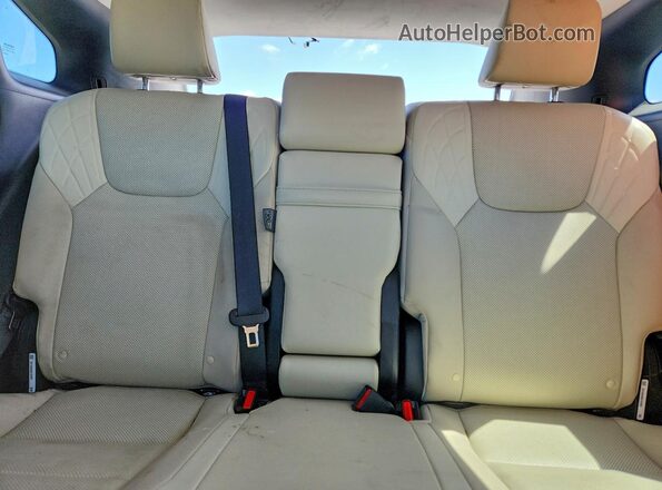 2T2BAMBA5PC019383 2023 LEXUS RX White Հետևի նստատեղերի տեսք