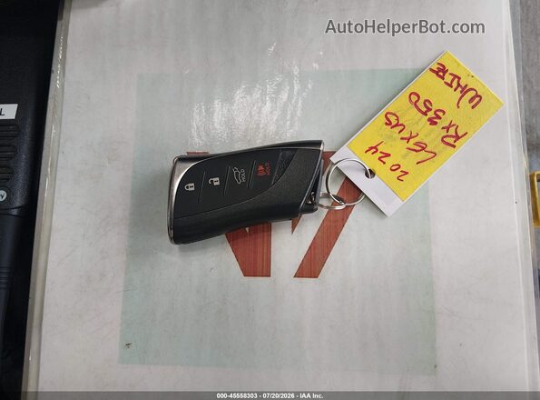 2T2BAMBA6RC038852 2024 LEXUS RX 350 White Widok deski rozdzielczej