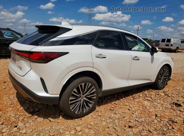 2T2BAMCA0PC038213 2023 LEXUS RX White Հետևի աջ