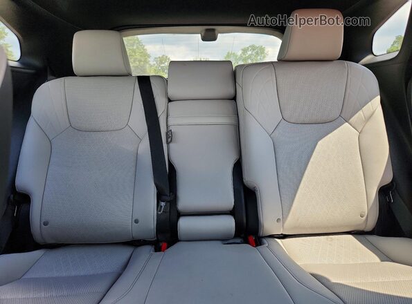 2T2BAMCA2SC108268 2025 LEXUS RX Серебряный Вид задних сидений