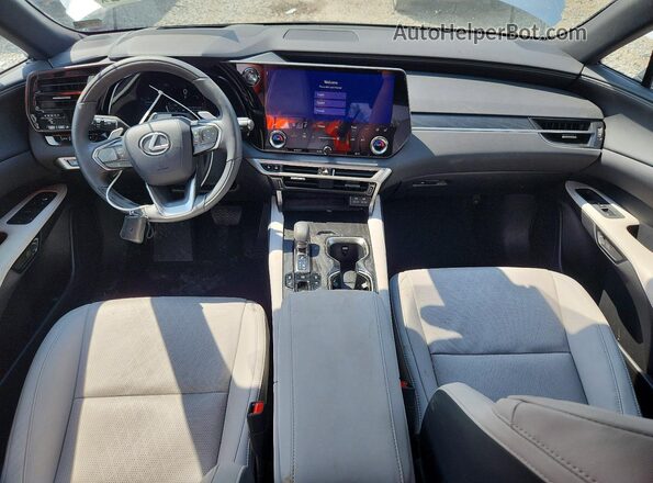 2T2BAMCA2SC108268 2025 LEXUS RX Серебряный Вид панели приборов